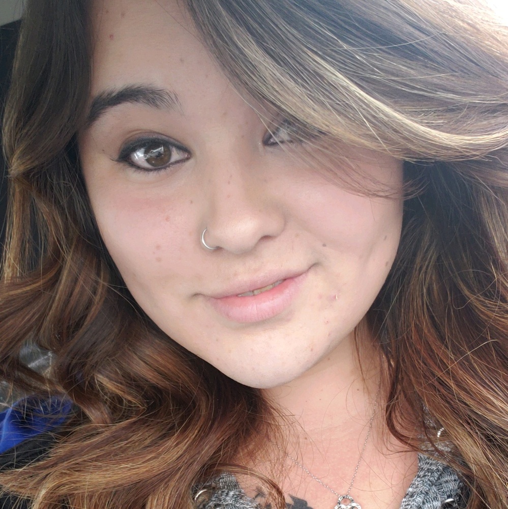 Meet your Posher, Amanda